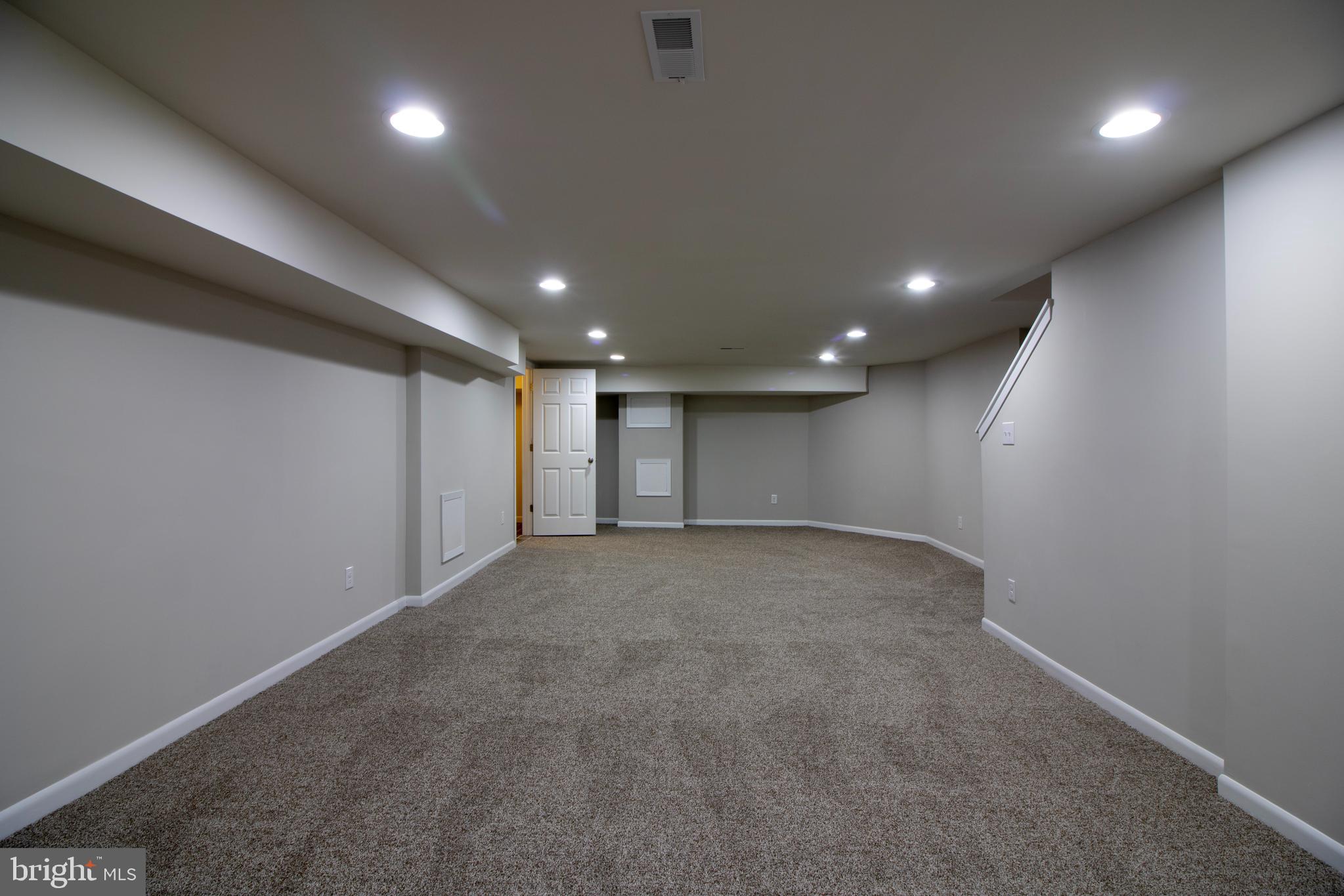 6942 Cresheim Road Philadelphia, PA 19119 - Photo 23 of 26 Gallery Image 23