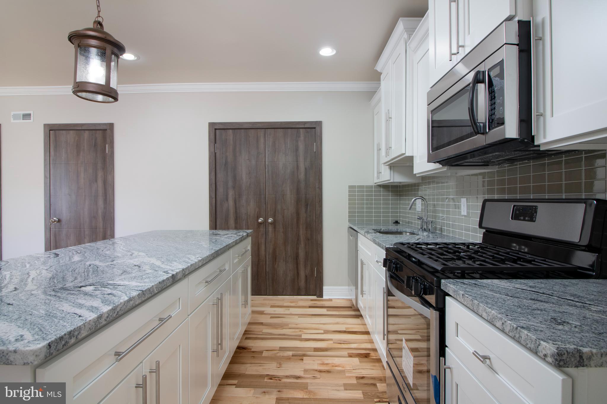 6942 Cresheim Road Philadelphia, PA 19119 - Photo 8 of 26 Gallery Image 8