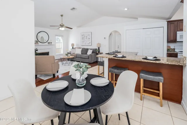 $460,000 | 13025 Viburnum Drive North, Jacksonville, FL 32246