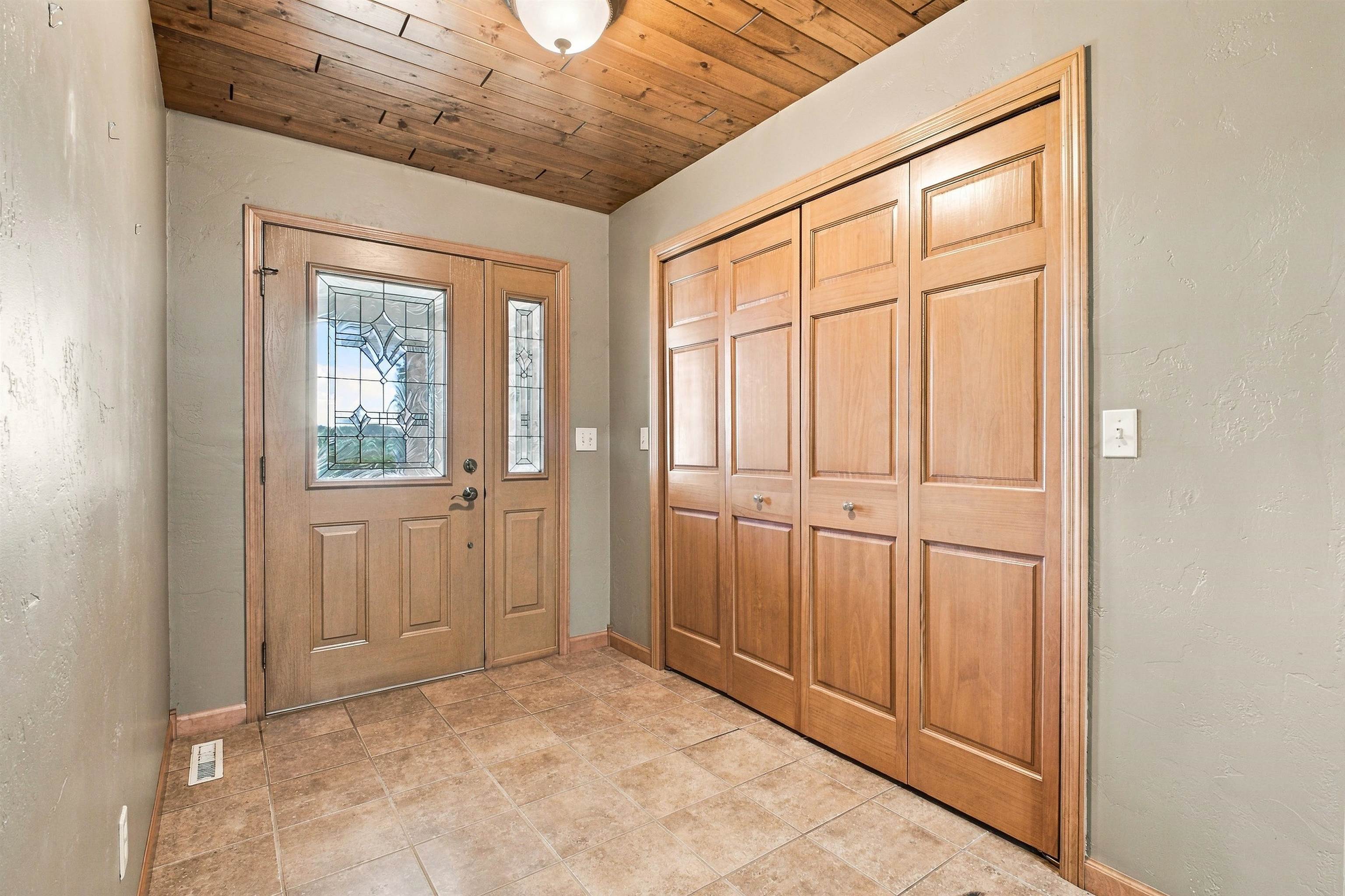 W10886 Westfox Road Fox Lake, WI 53933 - Photo 4 of 46 Gallery Image 4