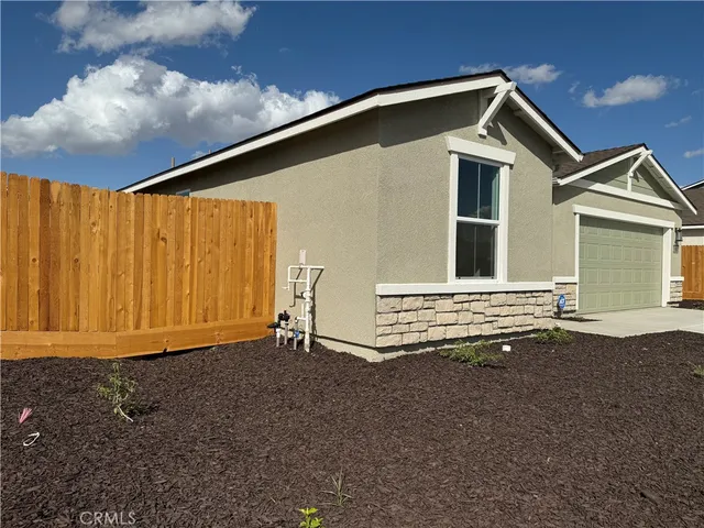 $2,499 | 8824 Scintilla Avenue, Bakersfield, CA 93309