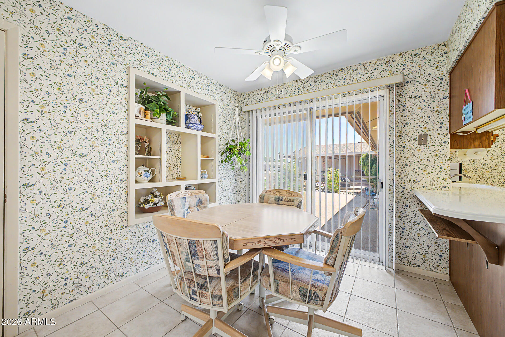 10815 West Mountain View Road Sun City, AZ 85351 - Photo 12 of 29