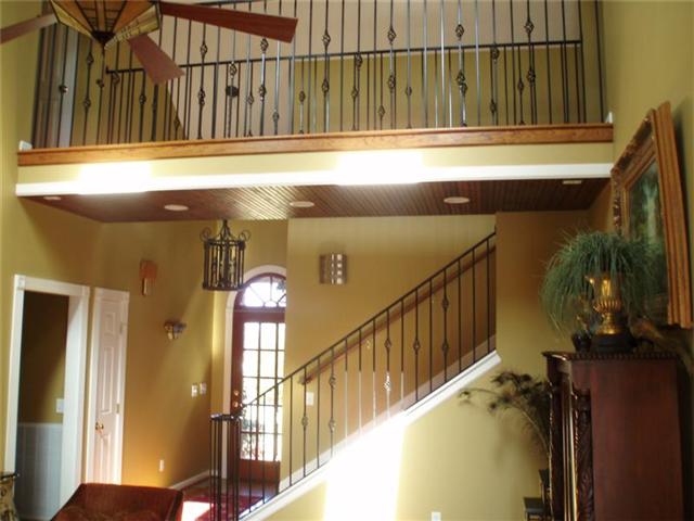 7112 Deer Ridge Road Fairview, TN 37062 - Photo 2 of 20 Beautiful entry way and lots of great natural light.