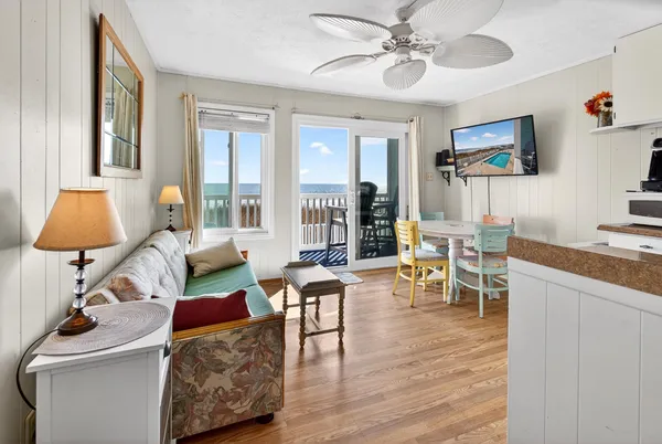 $239,000 | 116 South Waccamaw Drive, Unit 102, Murrells Inlet, SC 29576