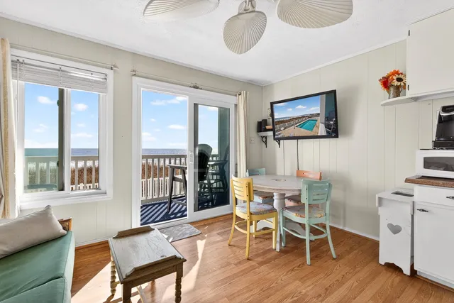 $249,000 | 116 South Waccamaw Drive, Unit 102, Murrells Inlet, SC 29576