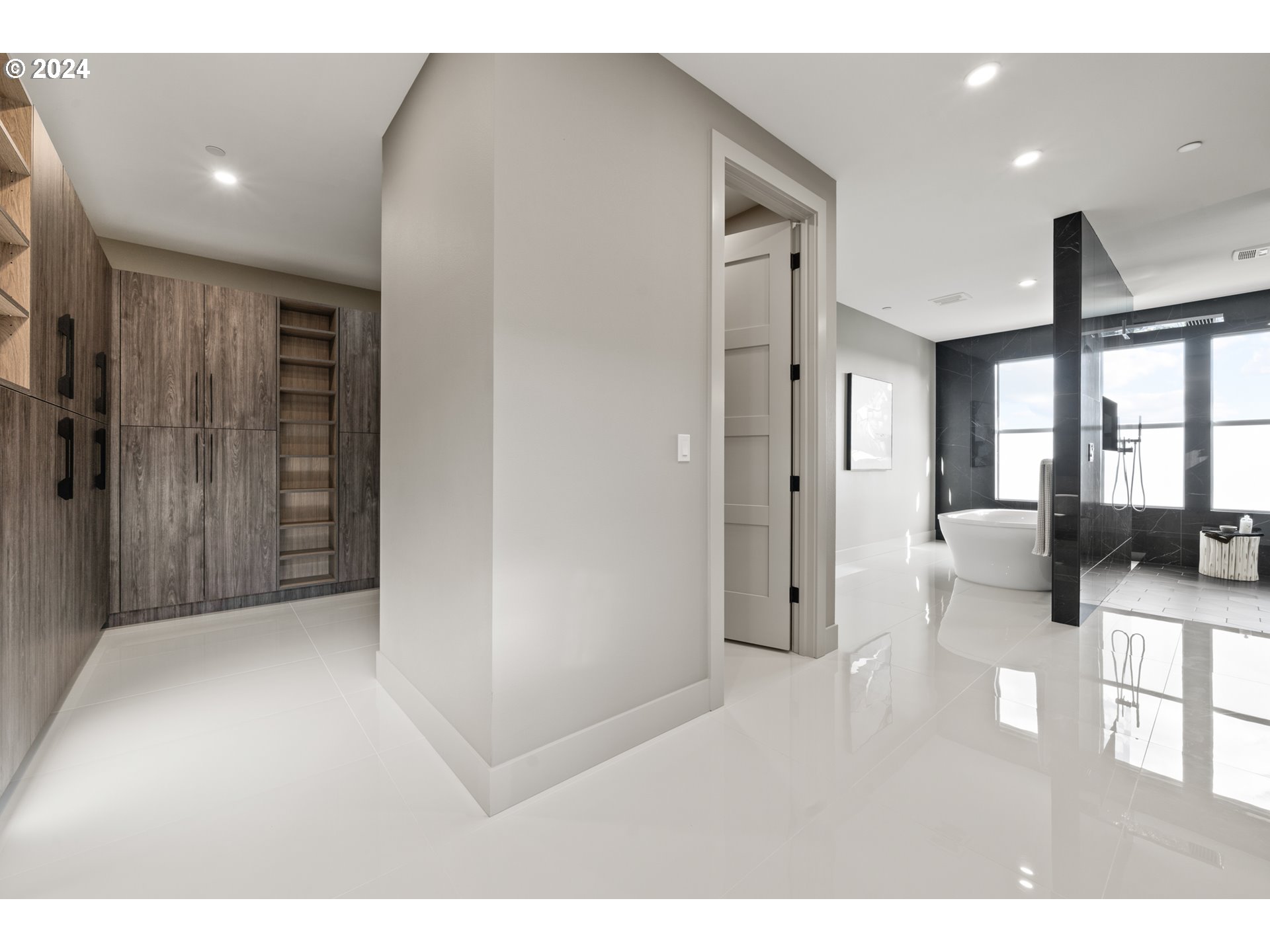 512 Province Drive Camas, WA 98607 - Photo 30 of 46 a living room with furniture and a large window