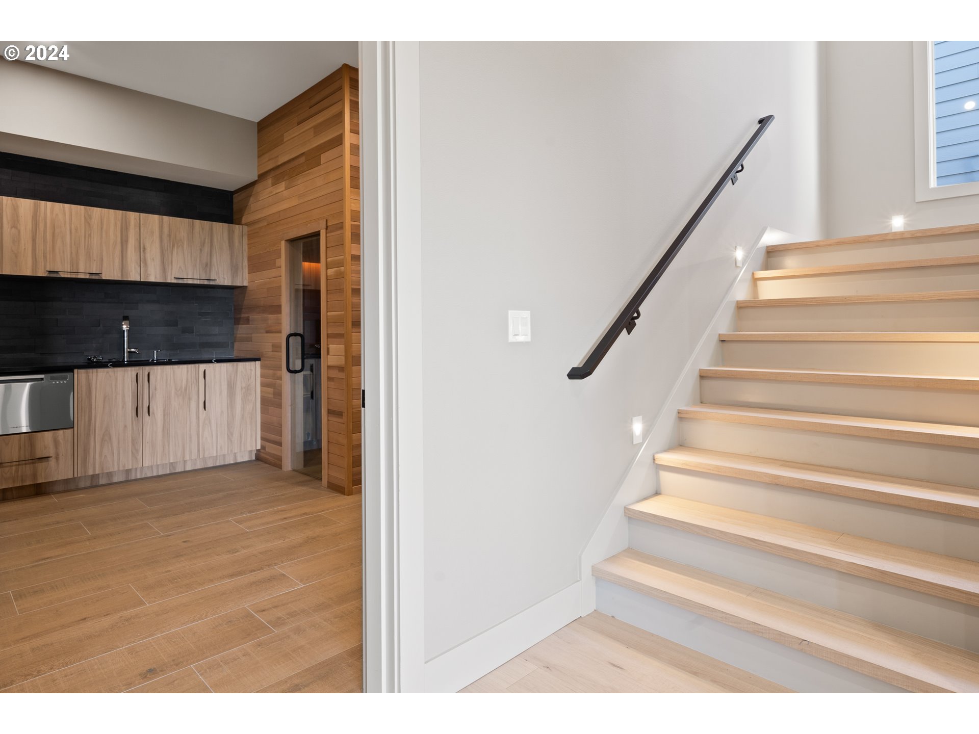 512 Province Drive Camas, WA 98607 - Photo 31 of 46 a view of entryway with wooden floor