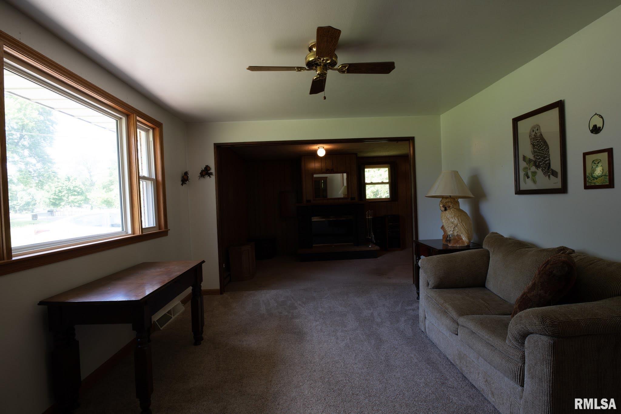 110 West Bittersweet Road Washington, IL 61571 - Photo 42 of 49 Gallery Image 42
