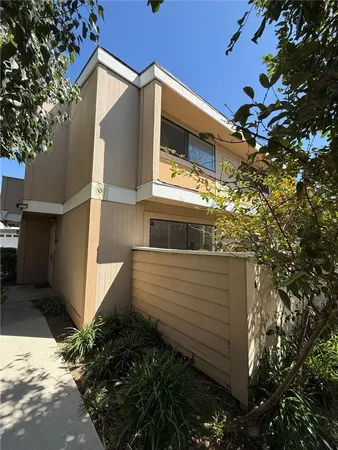 $3,750 | 13063 Hubbard Street, Unit 5, Sylmar, CA 91342