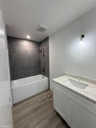 $3,750 | 13063 Hubbard Street, Unit 5, Sylmar, CA 91342