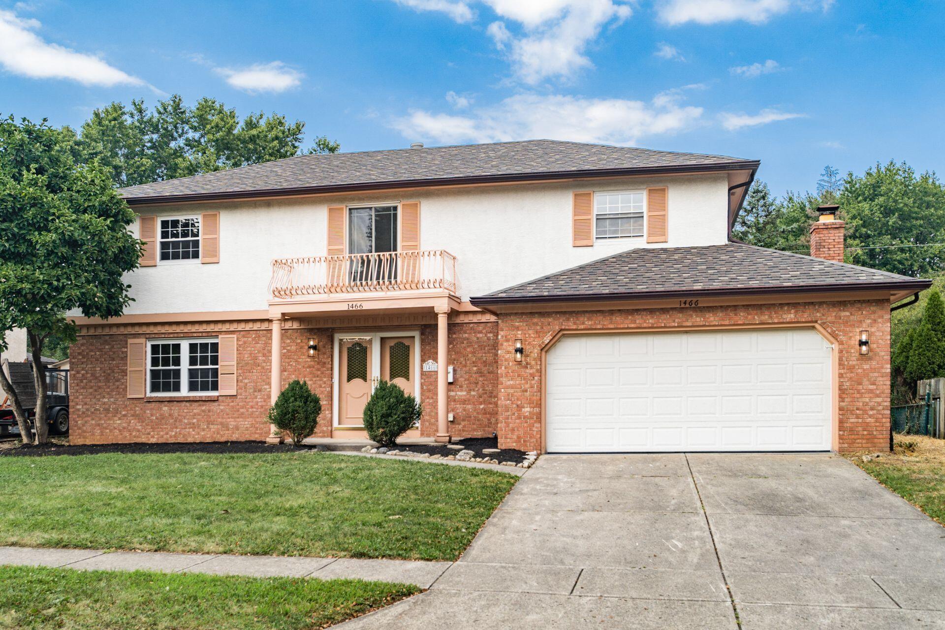 1466 Weybridge Road Columbus, OH 43220 - Photo 4 of 68