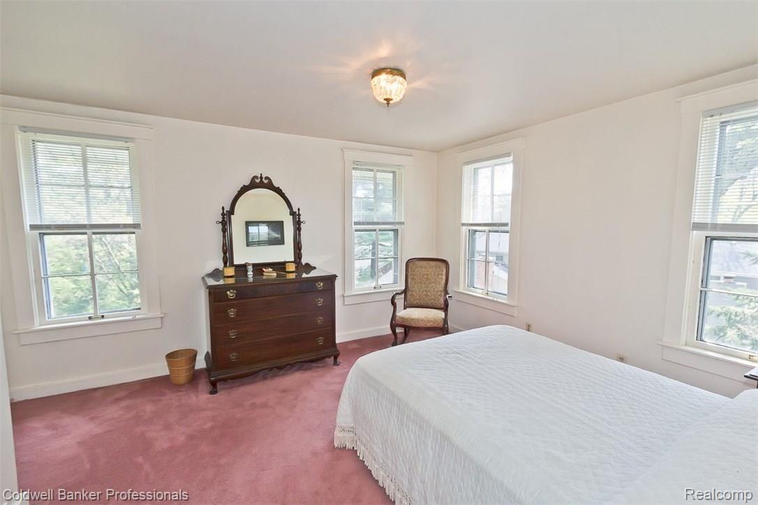 2324 Crooks Road Royal Oak, MI 48073 - Photo 43 of 51 J2.jpg