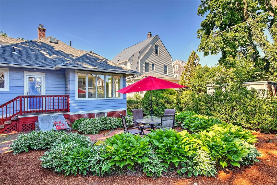 30 Langham Road Providence, RI 02906 - Photo 7 of 39