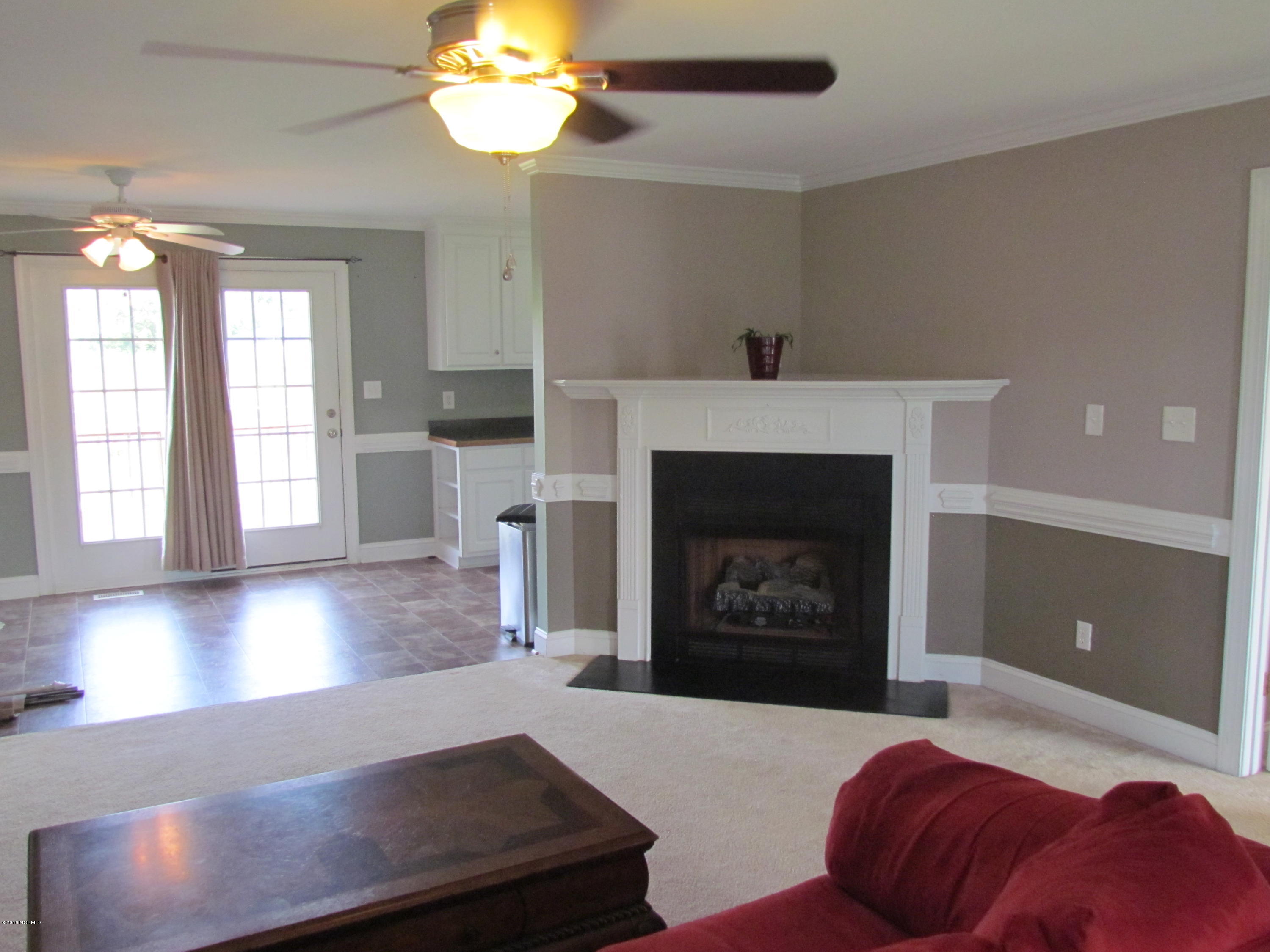 4815 Green Wing Road Wilson, NC 27893 - Photo 4 of 14 Living Room