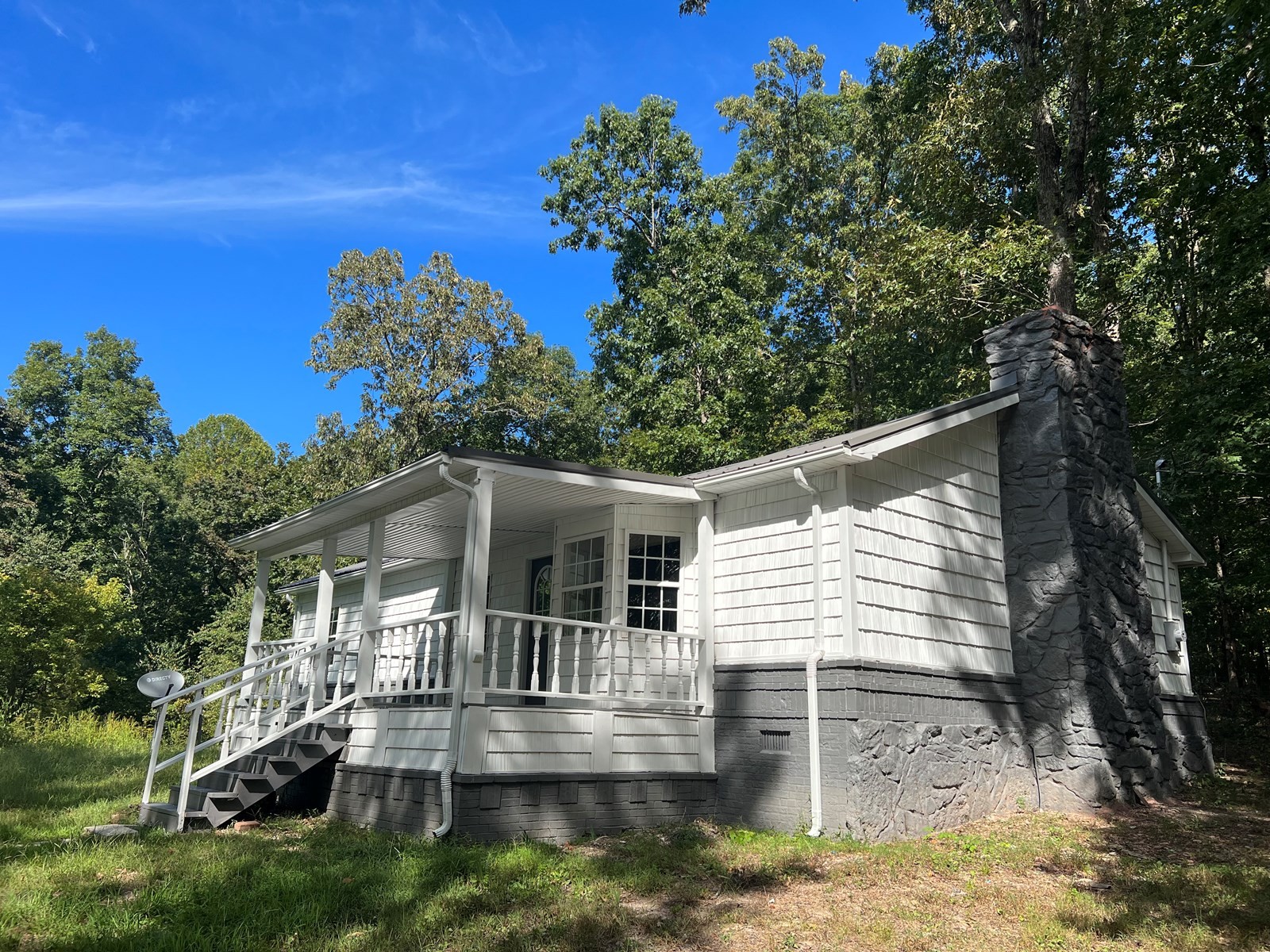 380 Grassy Branch Road Lawrenceburg, TN 38464 - Photo 1 of 24 Gallery Image 1