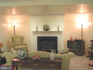 75 Chadwick Circle Eagleville, PA 19403 - Photo 4 of 6