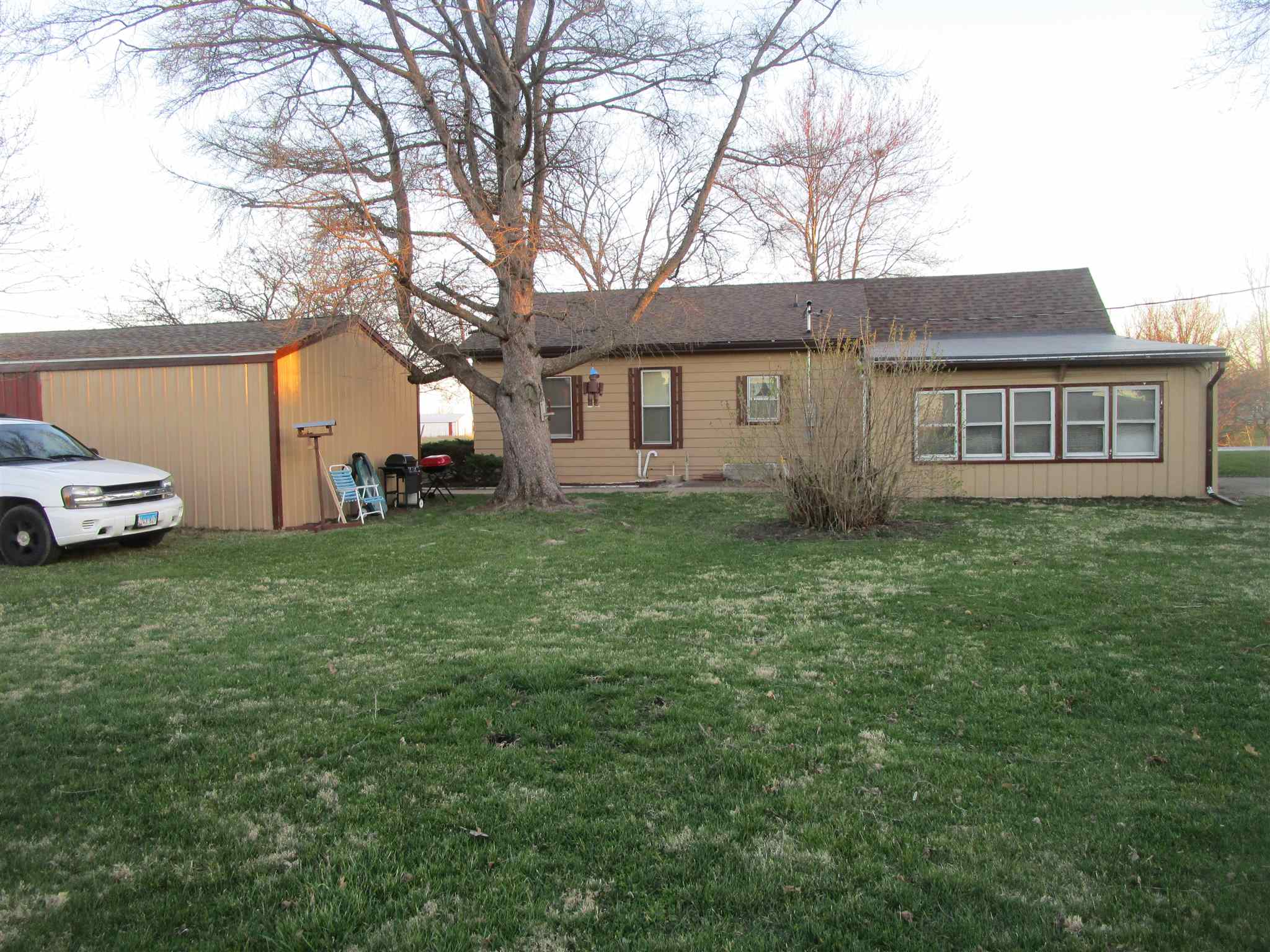 109 East 8th Street Canton, IL 61520 - Photo 10 of 50