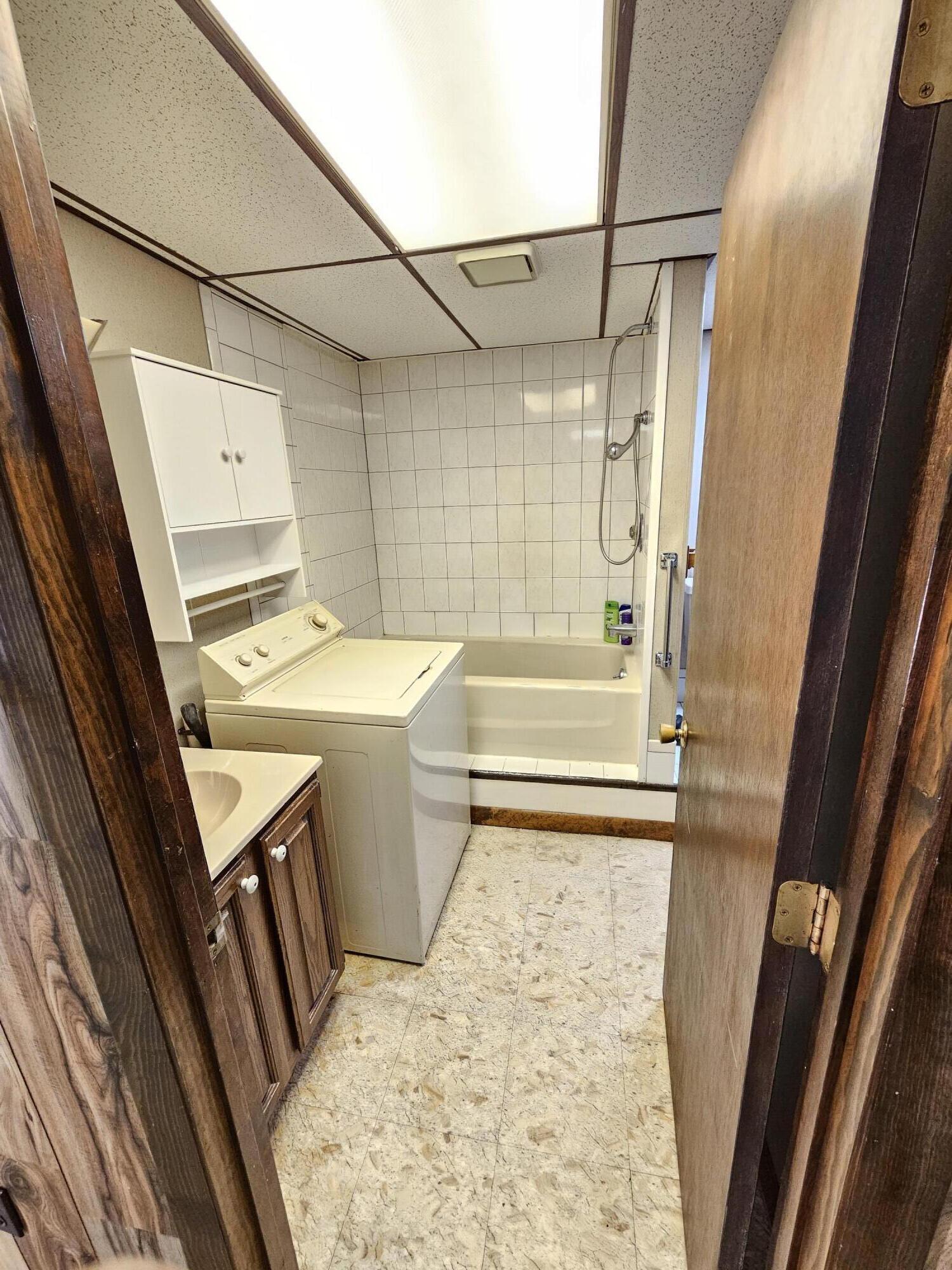 516 Eight Rod Road Augusta, ME 04330 - Photo 29 of 31 20230525_174655