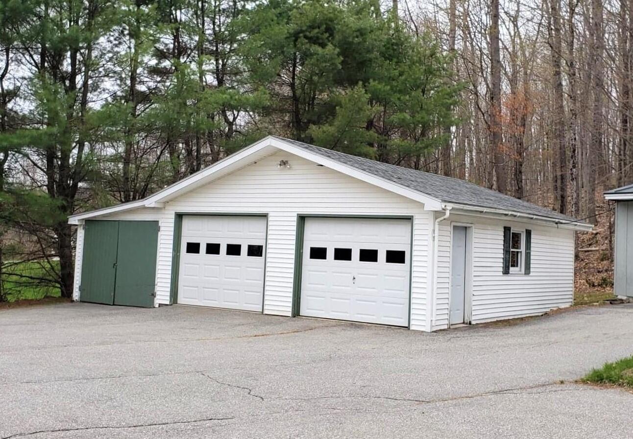 516 Eight Rod Road Augusta, ME 04330 - Photo 3 of 31 20210429143412543983000000-2