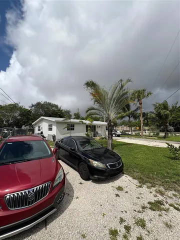 $3,450 | 1501 Southwest 6th Avenue, Pompano Beach, FL 33060