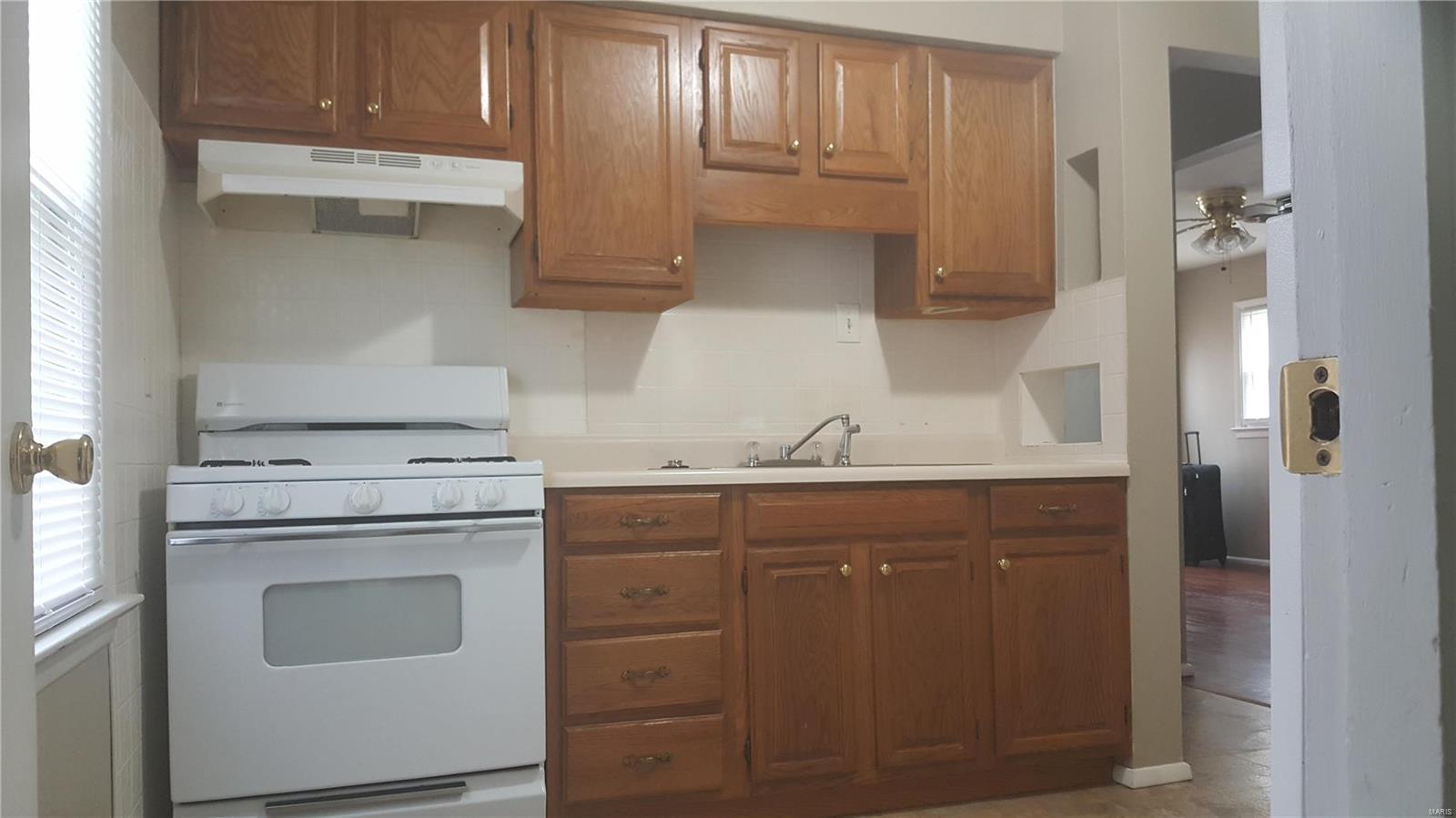 3535 Adie Road St. Ann, MO 63074 - Photo 3 of 13