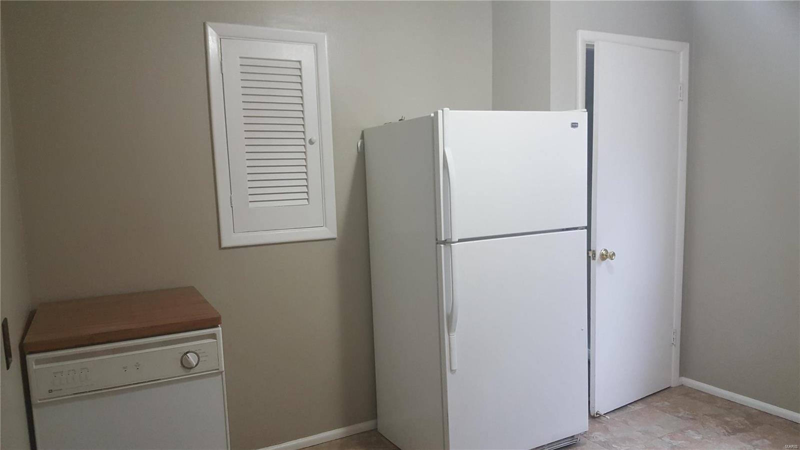 3535 Adie Road St. Ann, MO 63074 - Photo 5 of 13