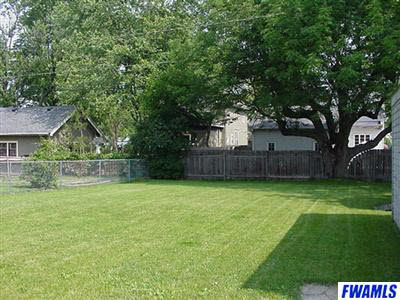 239 Depot Street Butler, IN 46721 - Photo 6 of 6