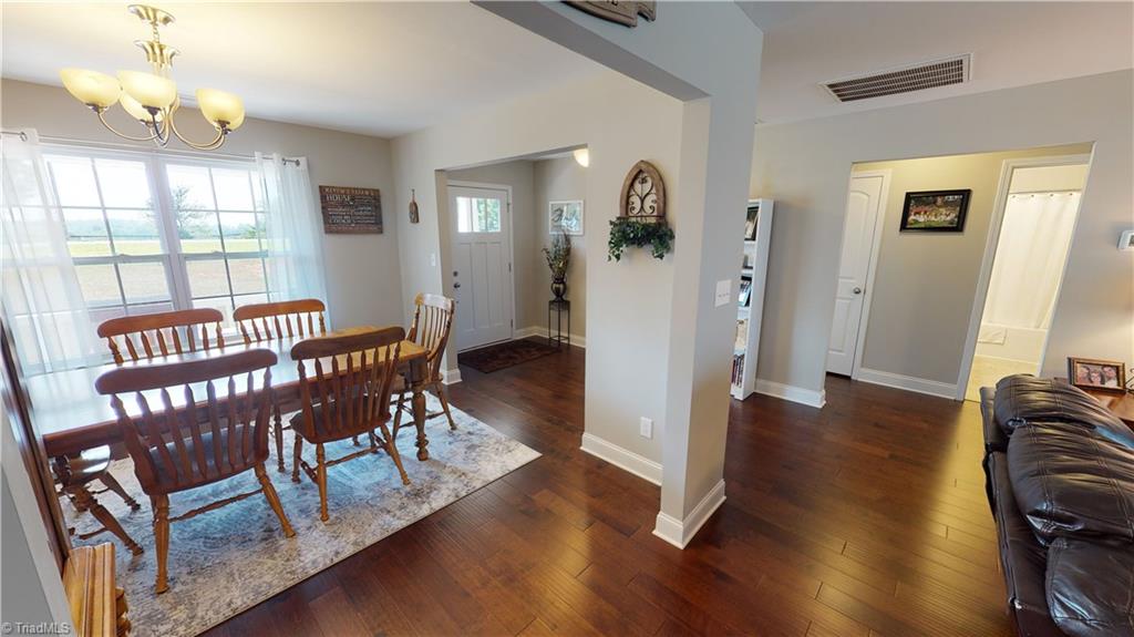 672 Carson Road Pilot Mountain, NC 27041 - Photo 14 of 25 Gallery Image 14