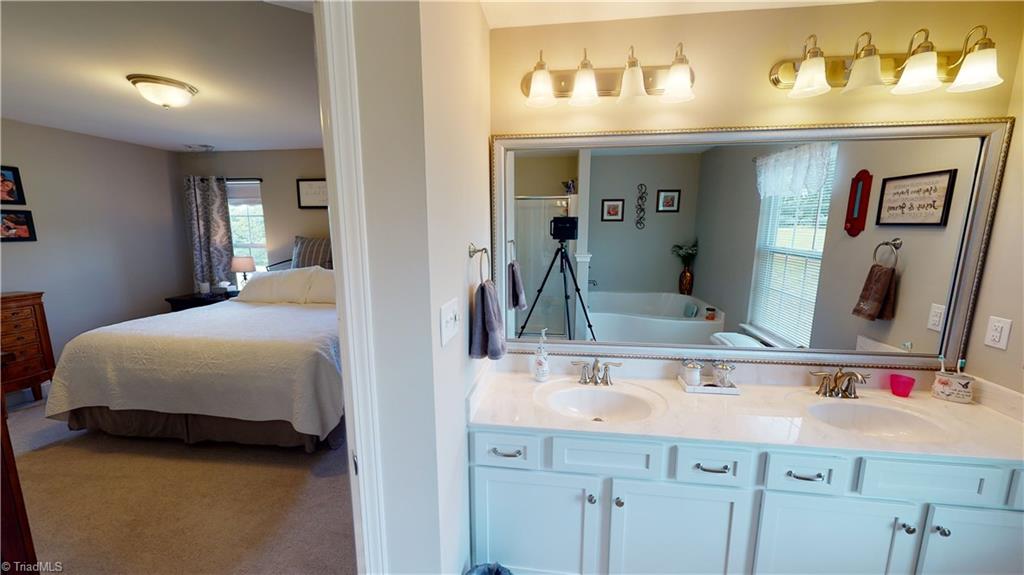 672 Carson Road Pilot Mountain, NC 27041 - Photo 22 of 25 Gallery Image 22