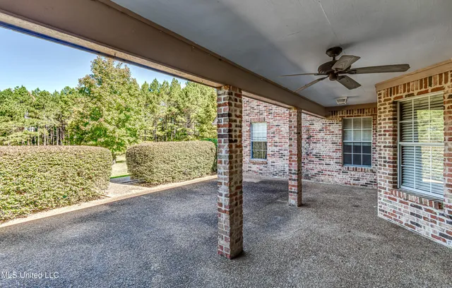 $390,000 | 254 Waldrop Road, Flora, MS 39071