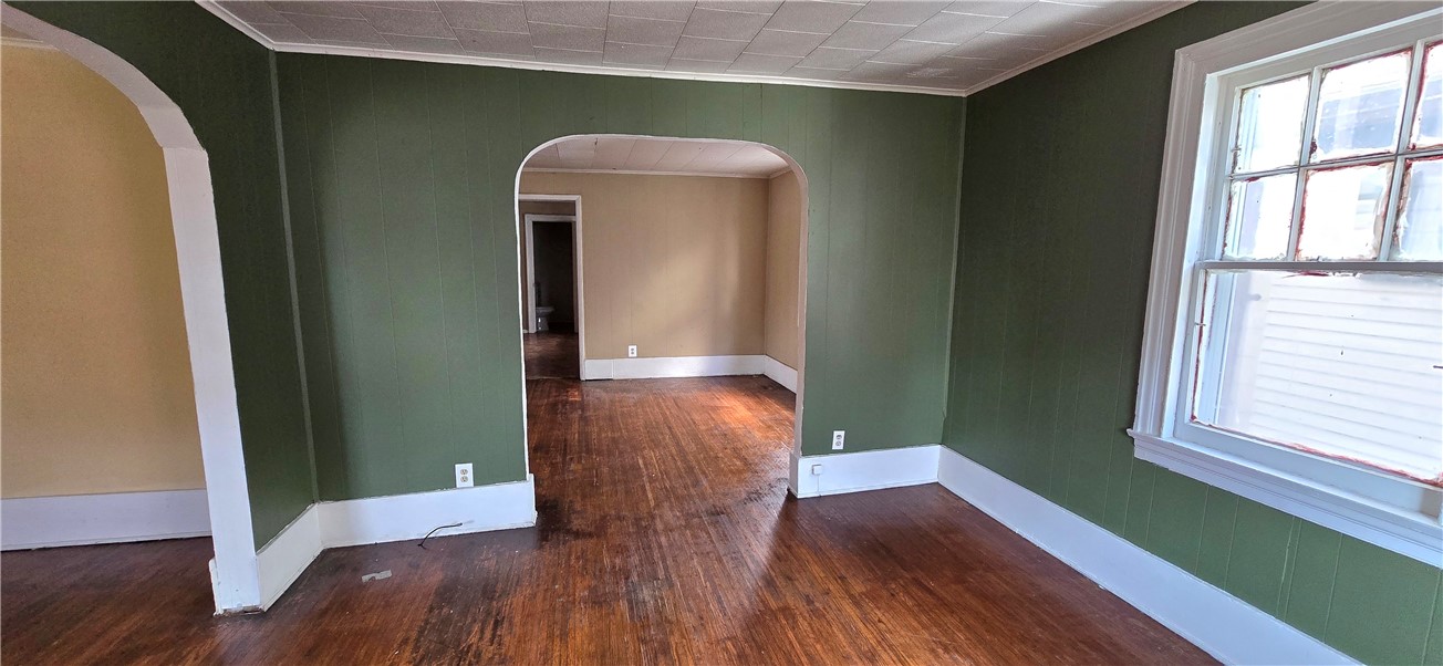 274 Champlain Street Rochester, NY 14608 - Photo 5 of 26