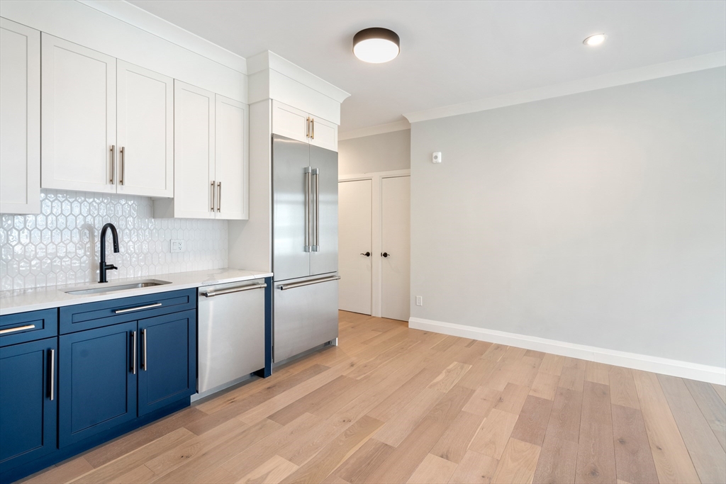 142 Pleasant Street, Unit 3 Boston, MA 02125 - Photo 3 of 8