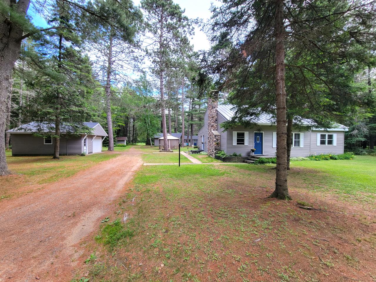 1670 Crystal Lake Road Watersmeet, MI 49969 - Photo 5 of 29 Gallery Image 5