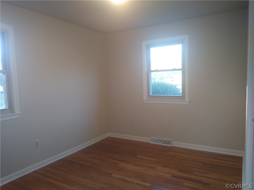 2109 Chemin Road Petersburg, VA 23805 - Photo 12 of 25 Gallery Image 12