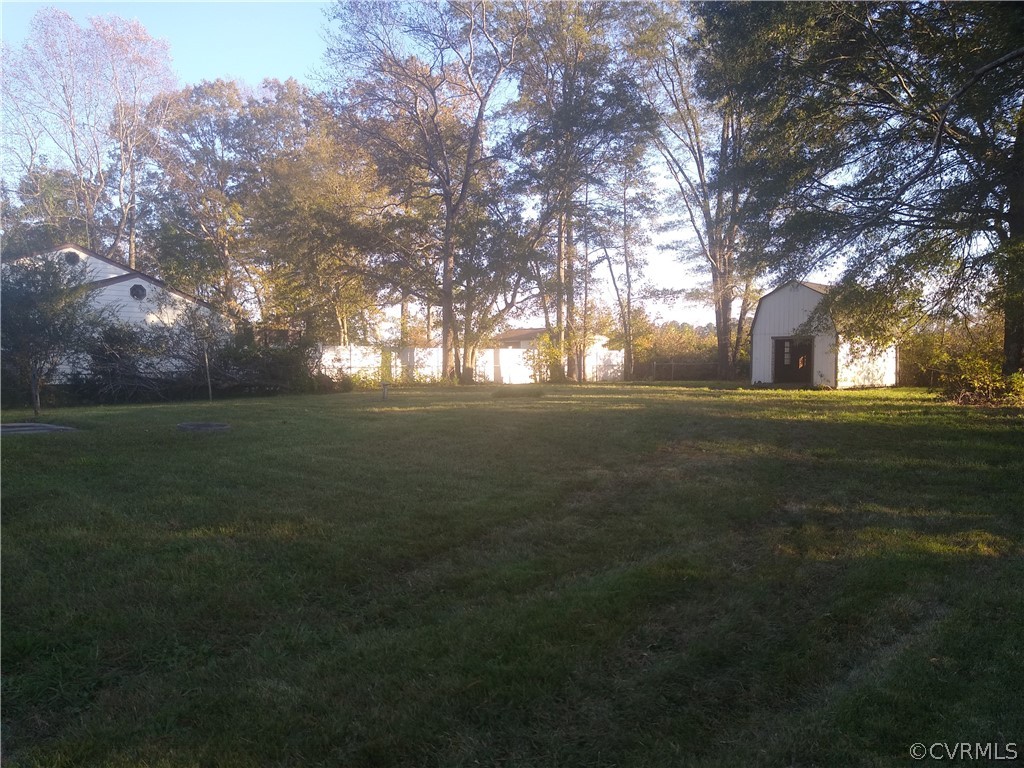 2109 Chemin Road Petersburg, VA 23805 - Photo 20 of 25 Gallery Image 20