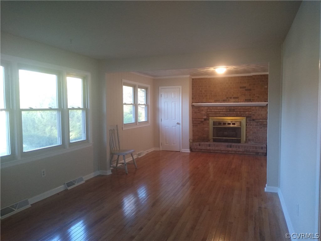 2109 Chemin Road Petersburg, VA 23805 - Photo 3 of 25 Gallery Image 3
