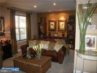 1536 Huron Drive Sinking Spring, PA 19608 - Photo 6 of 12 Living Room