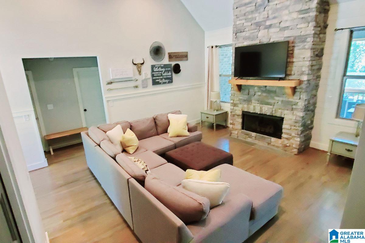 698 Cody Circle Springville, AL 35146 - Photo 2 of 6