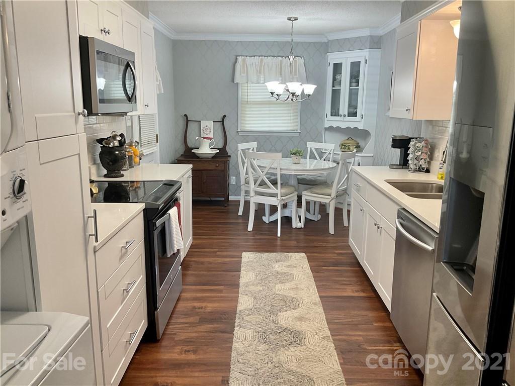 1955 Ebenezer Road Rock Hill, SC 29732 - Photo 4 of 14 Gallery Image 4