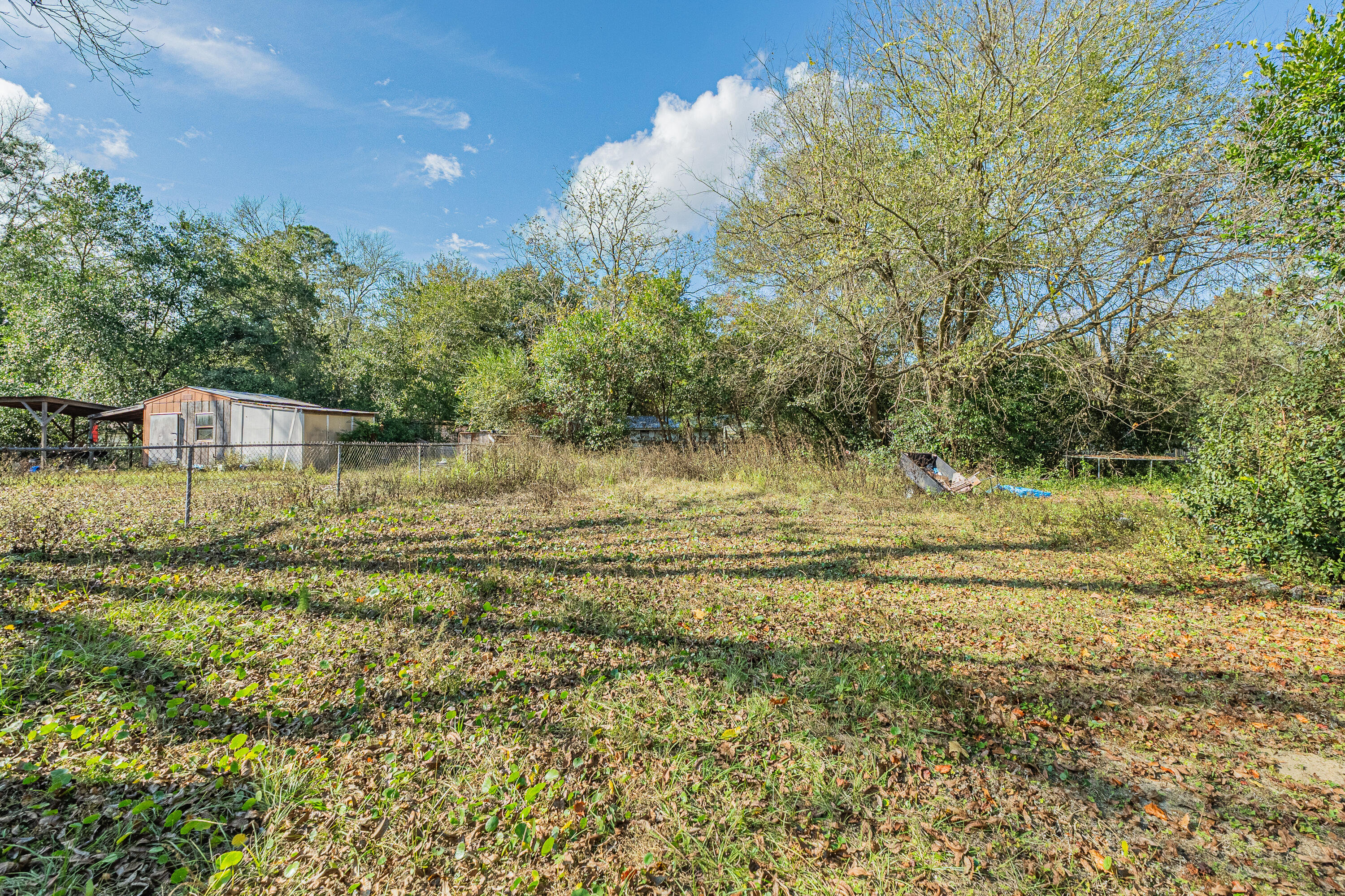 125 Rose Circle DeFuniak Springs, FL 32433 - Photo 13 of 21 1421 mixon dr-13