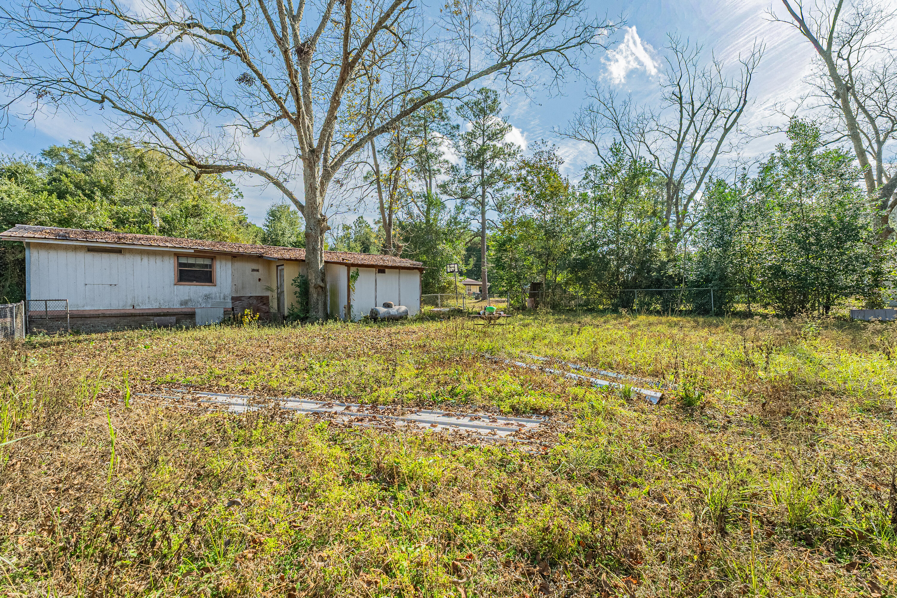 125 Rose Circle DeFuniak Springs, FL 32433 - Photo 15 of 21 1421 mixon dr-15