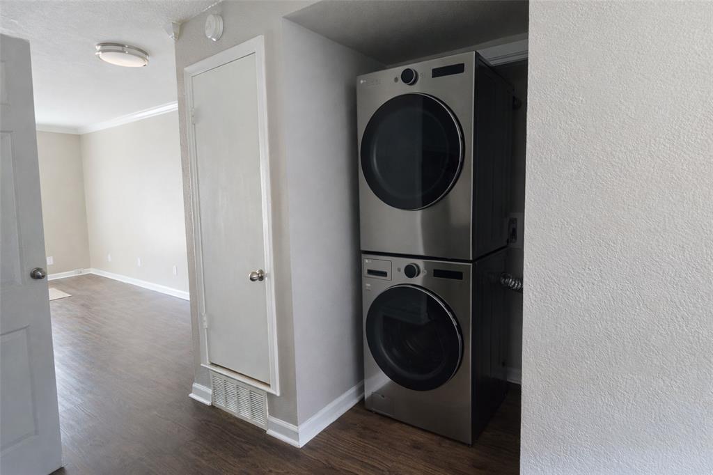 4335 Cedar Springs Road, Unit 204 Dallas, TX 75219 - Photo 14 of 16