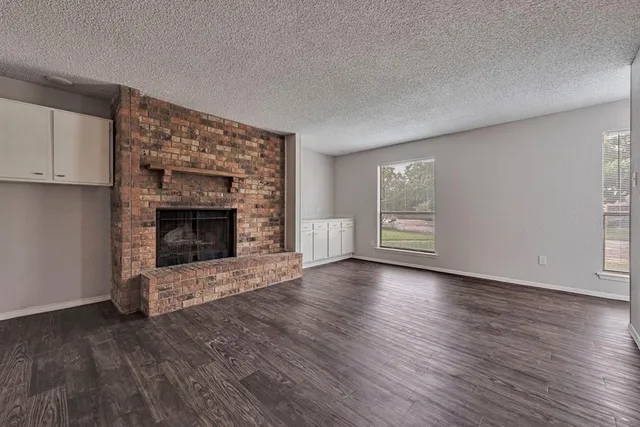 $1,895 | 1803 Ridgebrook Drive, Arlington, TX 76015