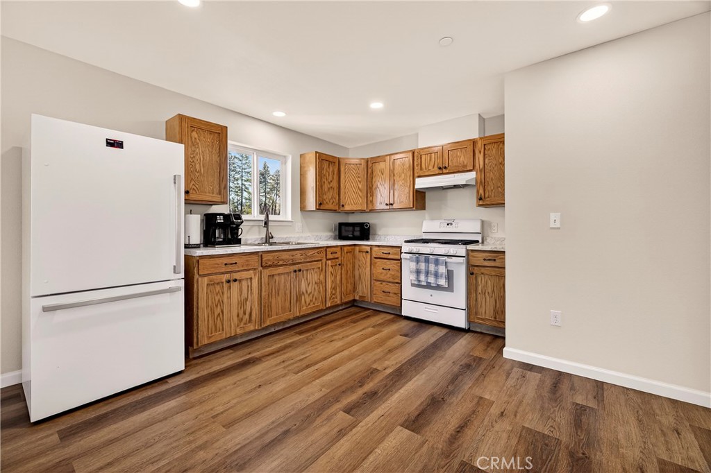 6352 Tahoe Court Paradise, CA 95969 - Photo 13 of 61