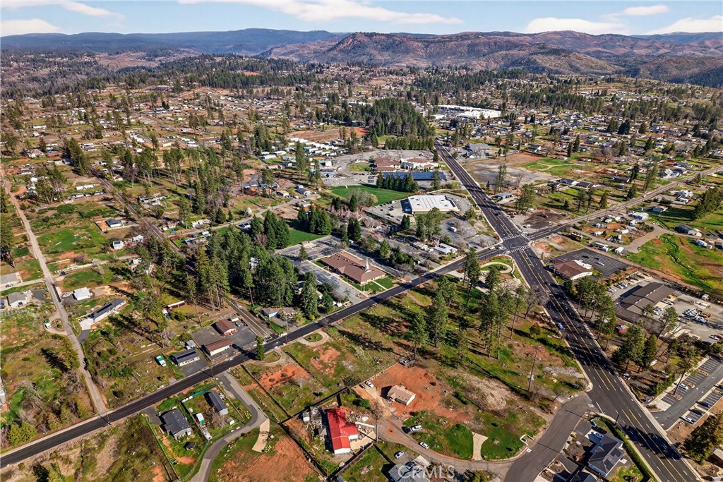 6352 Tahoe Court Paradise, CA 95969 - Photo 59 of 61 an aerial view of multiple house