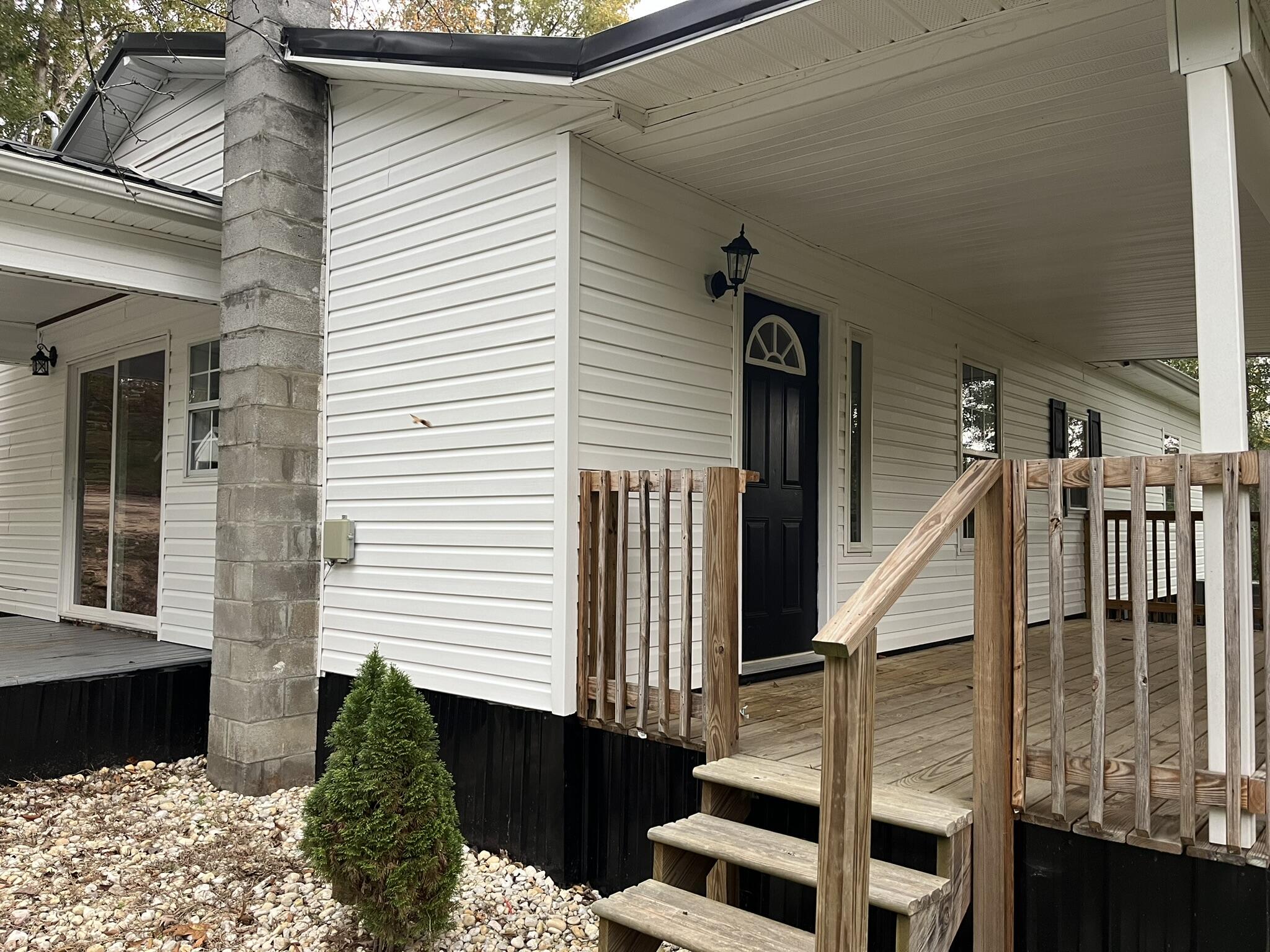 1023 Bull Run Road Barbourville, KY 40906 - Photo 2 of 36 IMG_5623