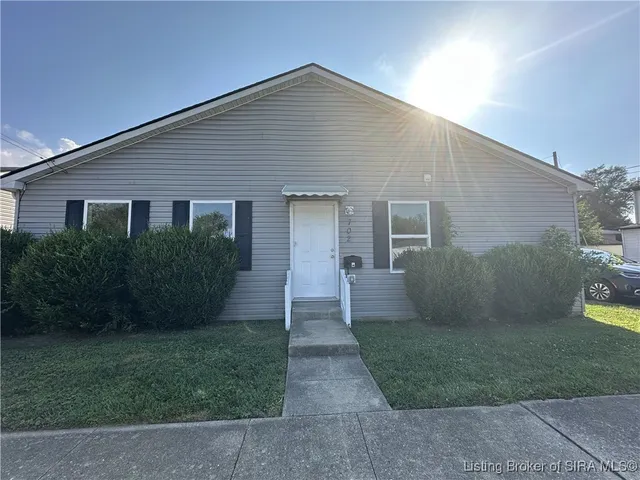 $269,900 | 702 East Utica Street, Unit A&B, Sellersburg, IN 47172
