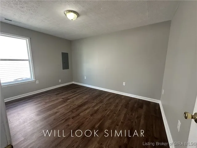 $269,900 | 702 East Utica Street, Unit A&B, Sellersburg, IN 47172