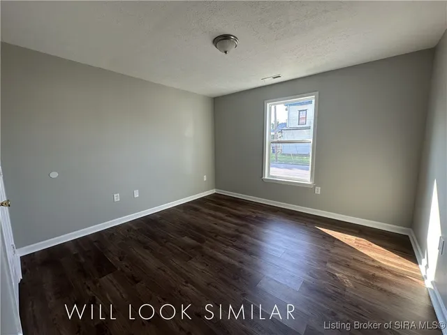 $269,900 | 702 East Utica Street, Unit A&B, Sellersburg, IN 47172