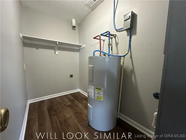 $269,900 | 702 East Utica Street, Unit A&B, Sellersburg, IN 47172